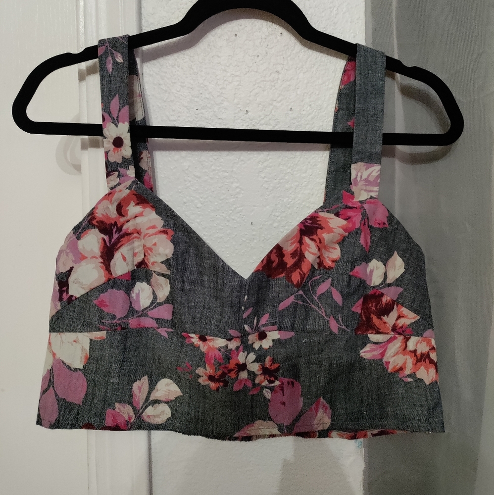 Floral crop top